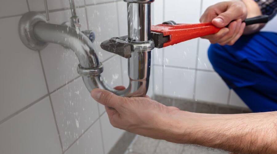 Local expert plumbing services in Santa Anna, TX